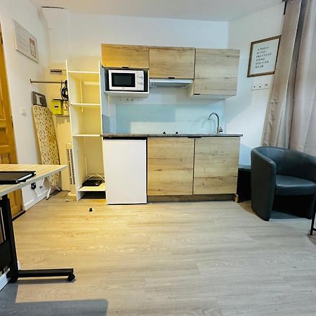 Btobed - Location Professionnelle - 2 Studios Confort - Proche Parc Des Expos Et Stade De France لو بورجيه المظهر الخارجي الصورة